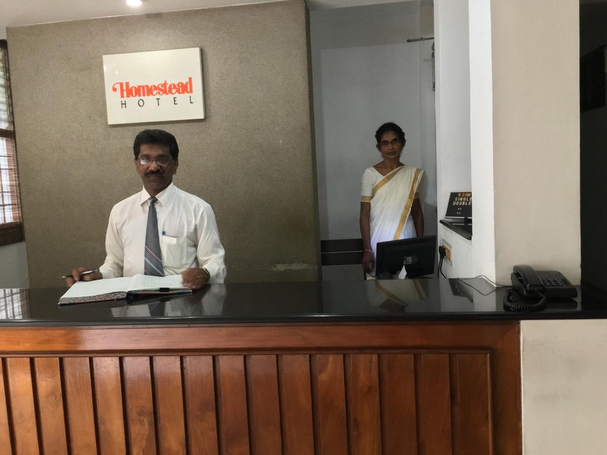 Homestead Hotel Kottayam Extérieur photo
